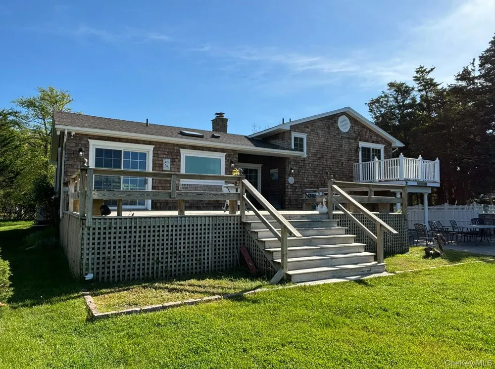 8 Bay Road East Patchogue, NY 11772