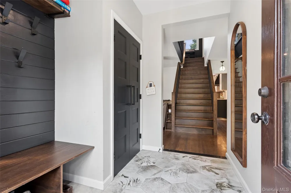 1007 Stafford Road Valley Stream, NY 11580