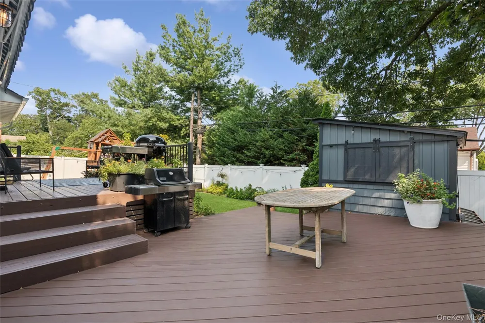 1007 Stafford Road Valley Stream, NY 11580