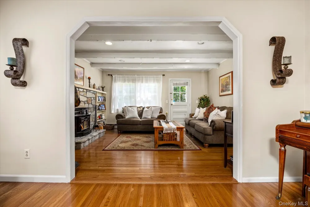 9 Charlemagne Drive Nesconset, NY 11767