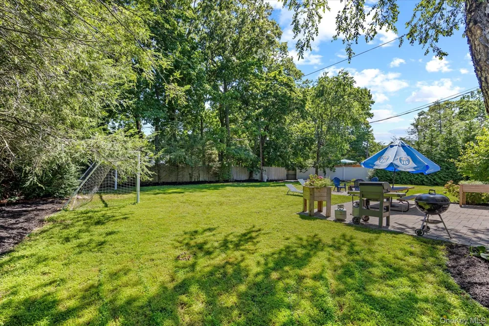 9 Charlemagne Drive Nesconset, NY 11767