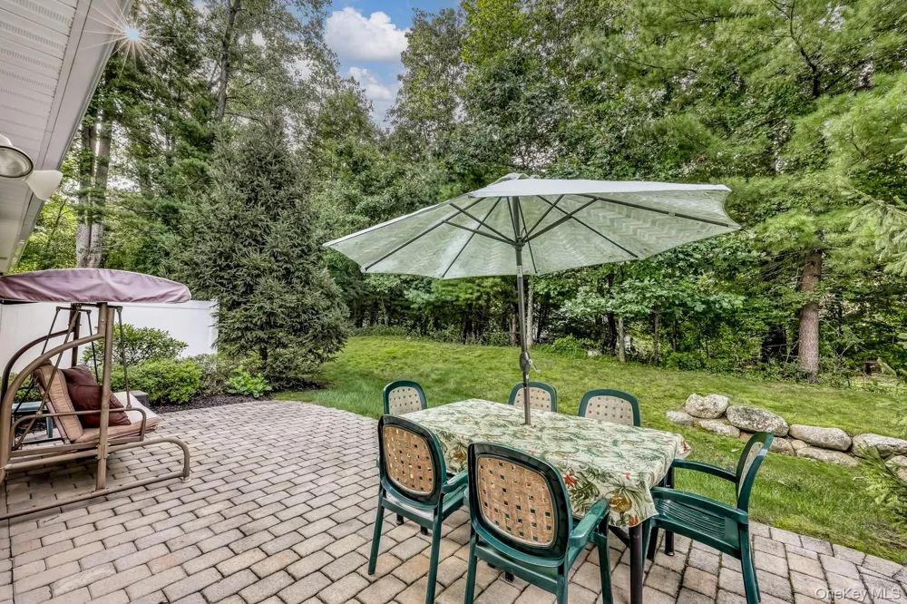 22 Westminster Way Pomona, NY 10970