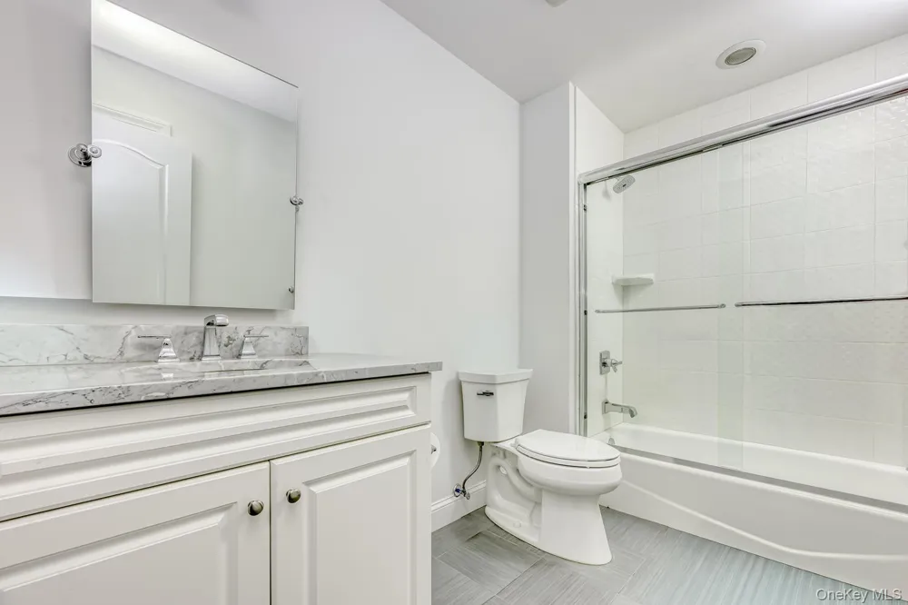 22 Westminster Way Pomona, NY 10970