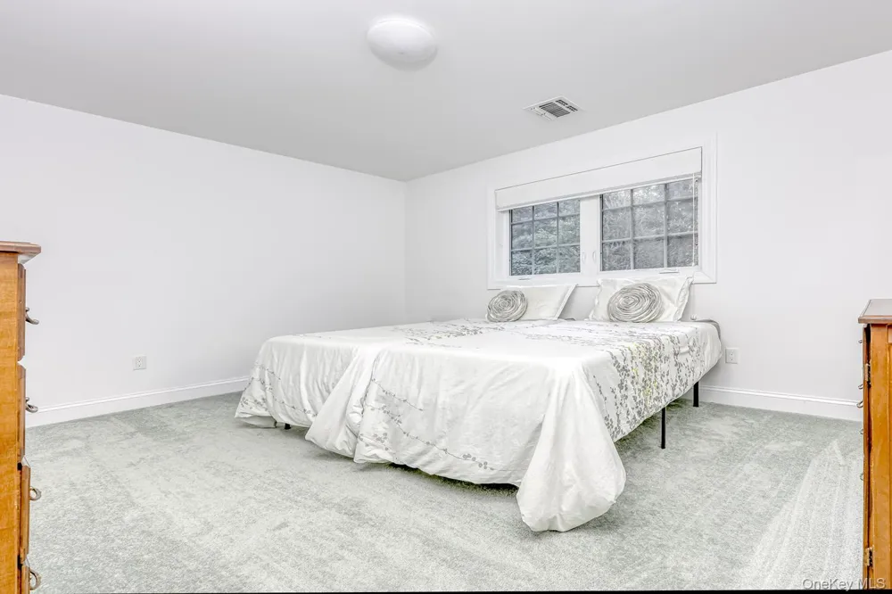 22 Westminster Way Pomona, NY 10970