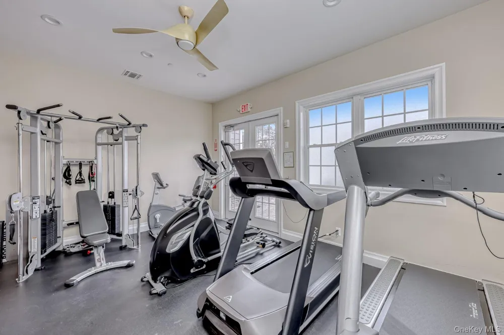 22 Westminster Way Pomona, NY 10970