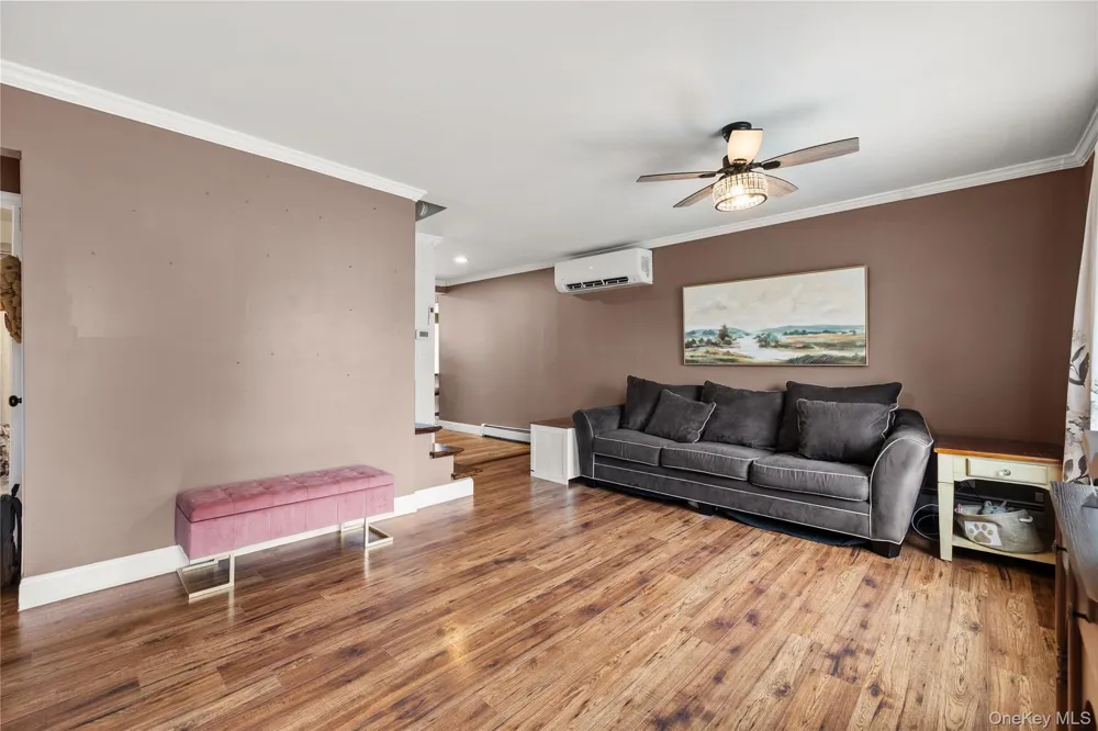 397 Buffalo Avenue Lindenhurst, NY 11757