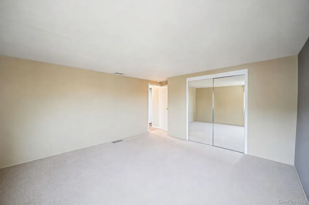 407 Argyle Road East Meadow, NY 11554