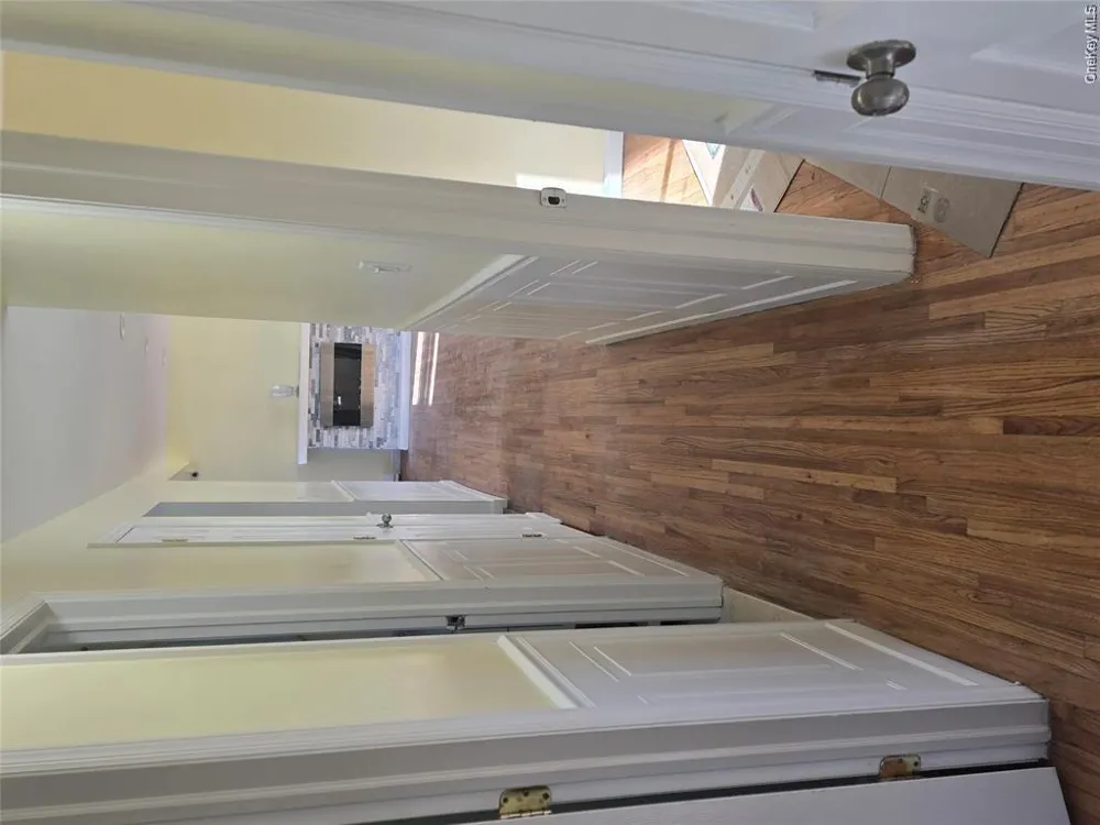 17 Lantern Street Huntington, NY 11743