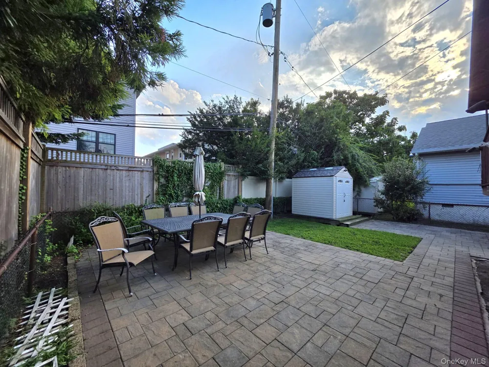 354 E Beech Street Long Beach, NY 11561