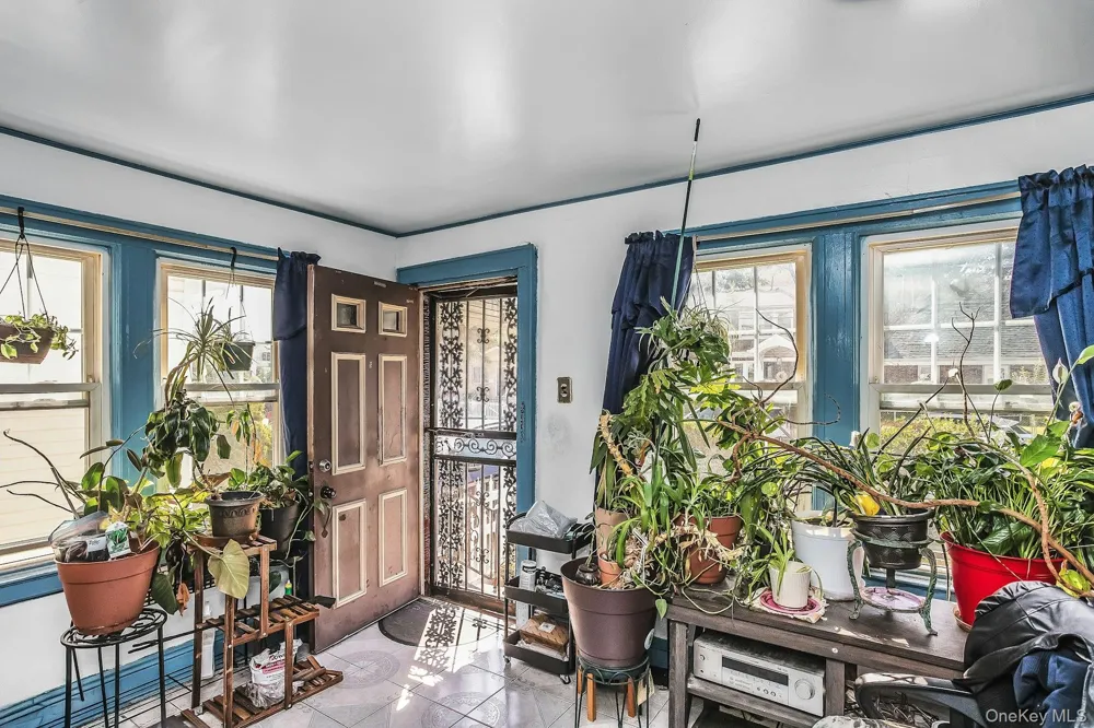 191-17 120th Avenue Saint Albans, NY 11412