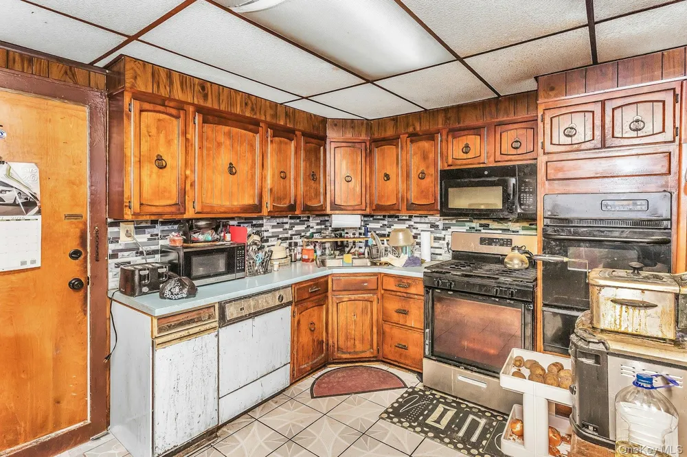 191-17 120th Avenue Saint Albans, NY 11412