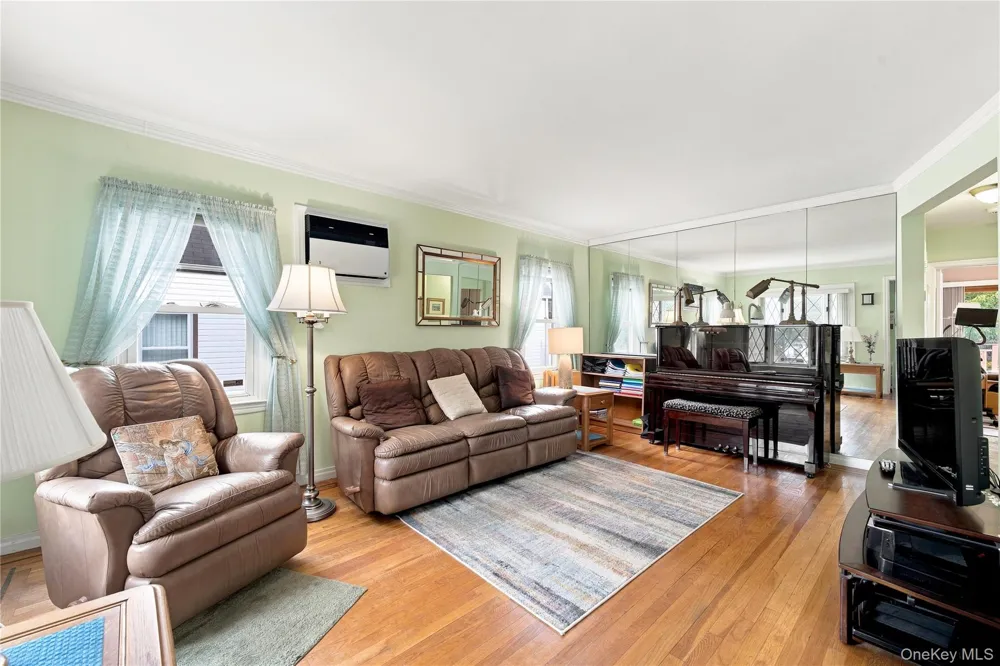 4850 188th Street Fresh Meadows, NY 11365