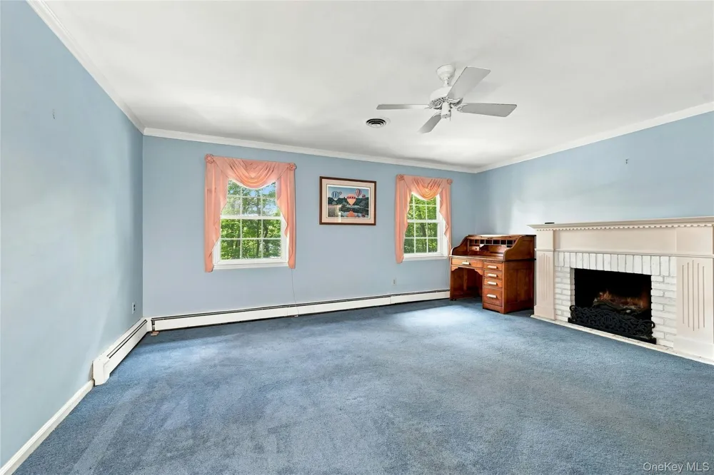 31 Sands Lane Port Jefferson, NY 11777