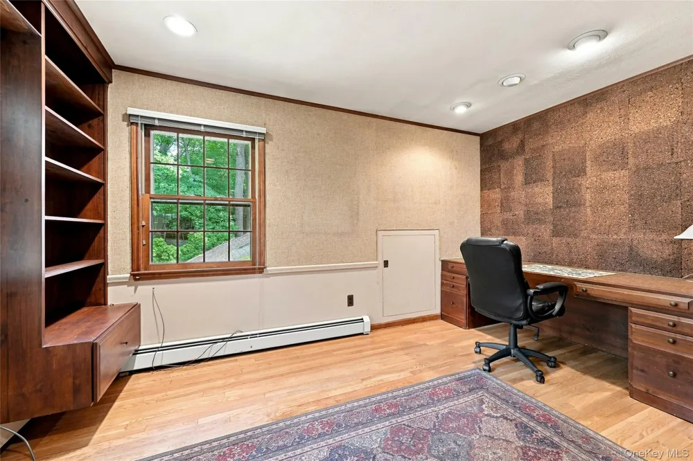 31 Sands Lane Port Jefferson, NY 11777