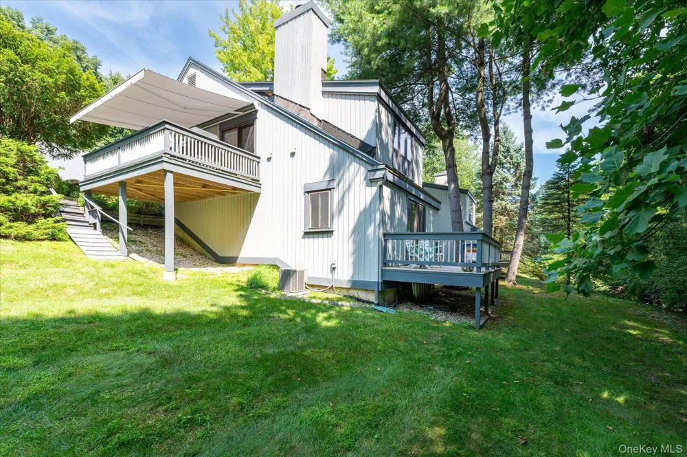 332 Heritage Hills #B Somers, NY 10589