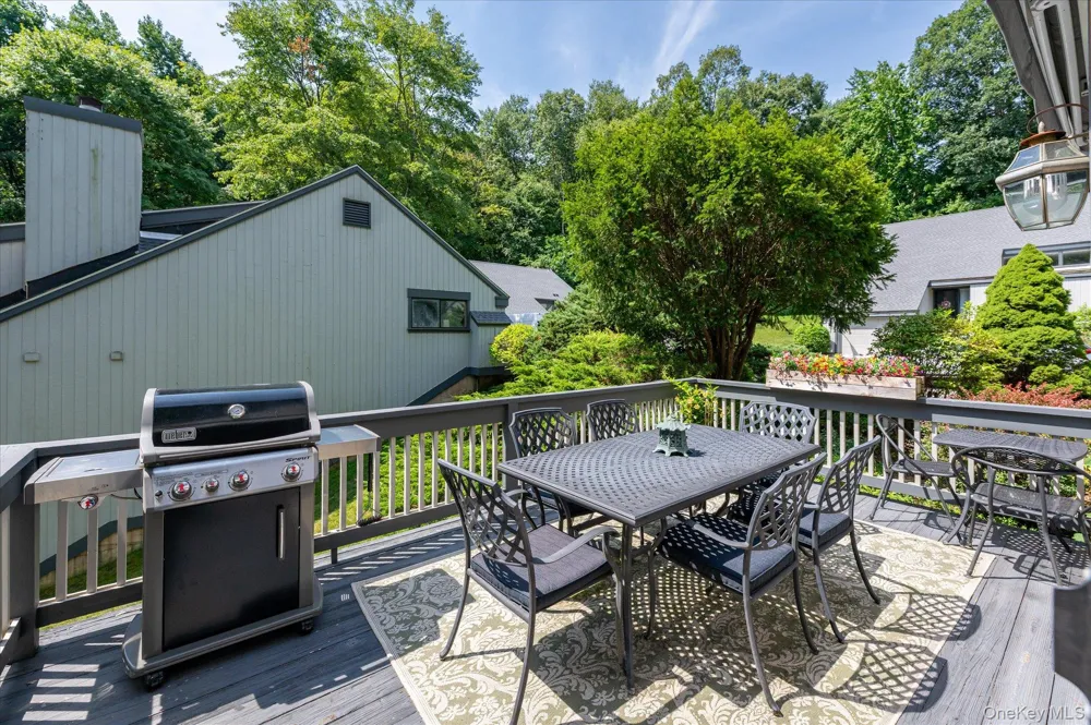 332 Heritage Hills #B Somers, NY 10589