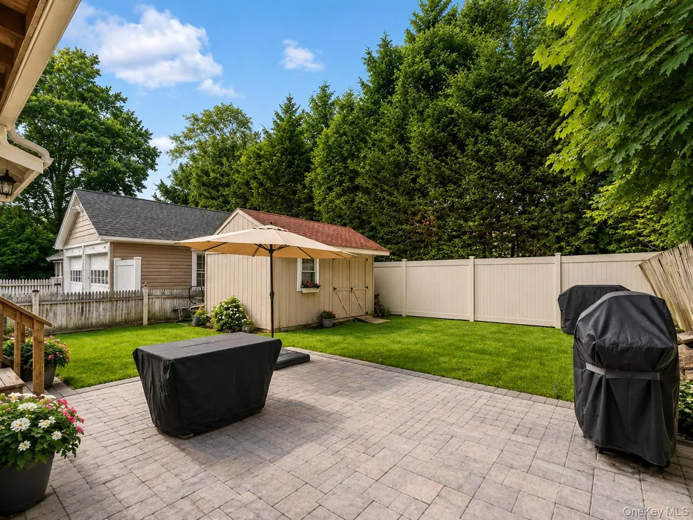 1055 Stanton Avenue Woodmere, NY 11598