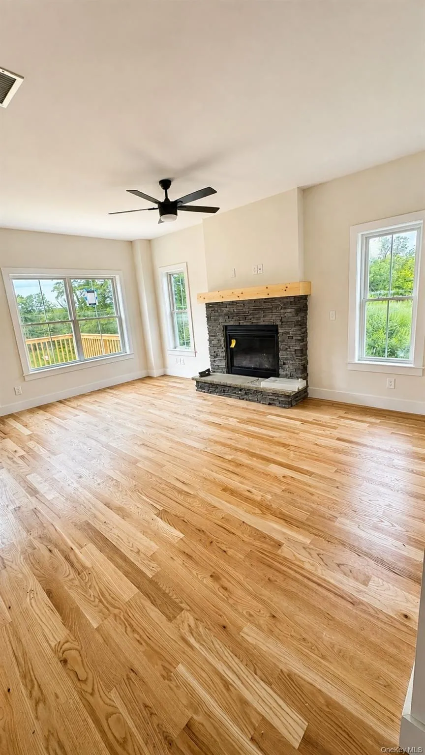 71 Lotus Drive Slate Hill, NY 10973