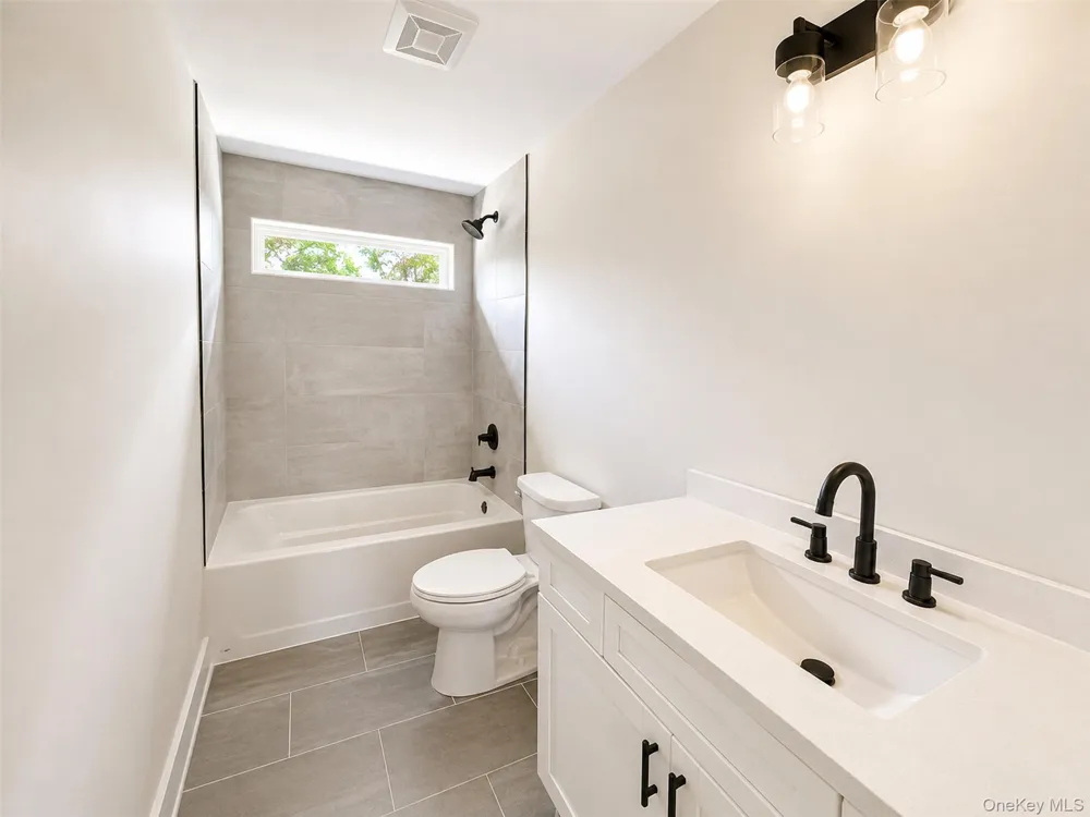 71 Lotus Drive Slate Hill, NY 10973