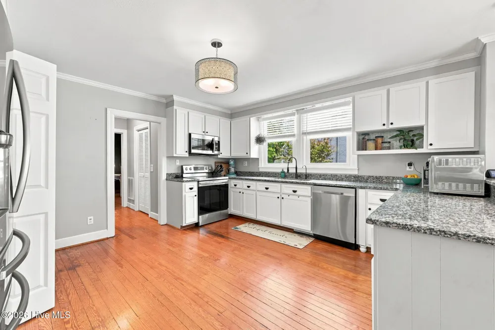 210 W Harper Street Snow Hill, NC 28580