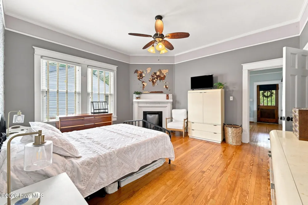210 W Harper Street Snow Hill, NC 28580