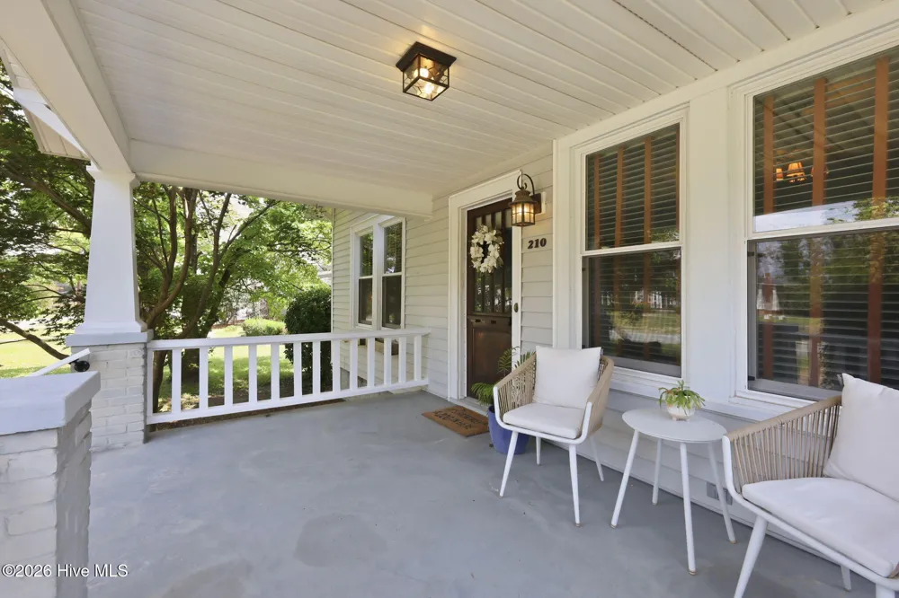 210 W Harper Street Snow Hill, NC 28580