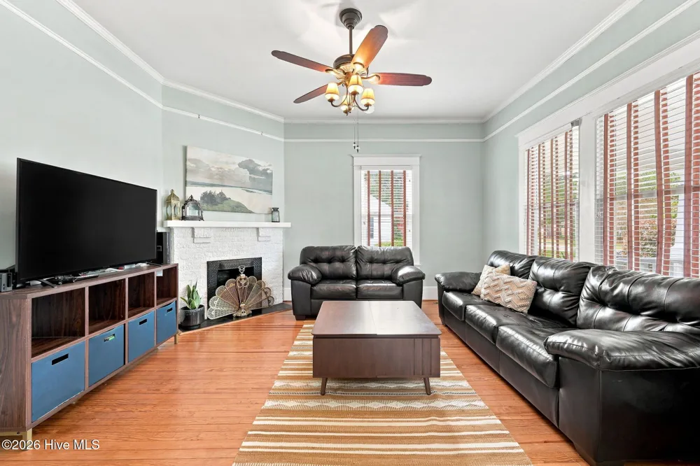 210 W Harper Street Snow Hill, NC 28580