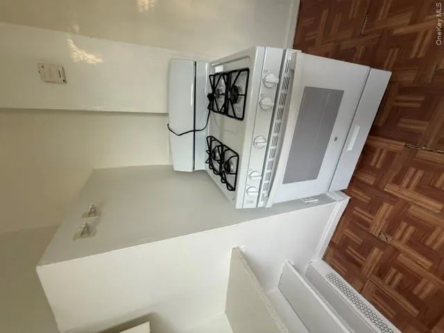 112-30 Rockaway Beach BLVD Rockaway Park, NY 11694