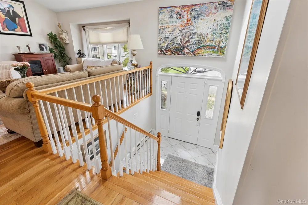 2917 Len Drive Bellmore, NY 11710
