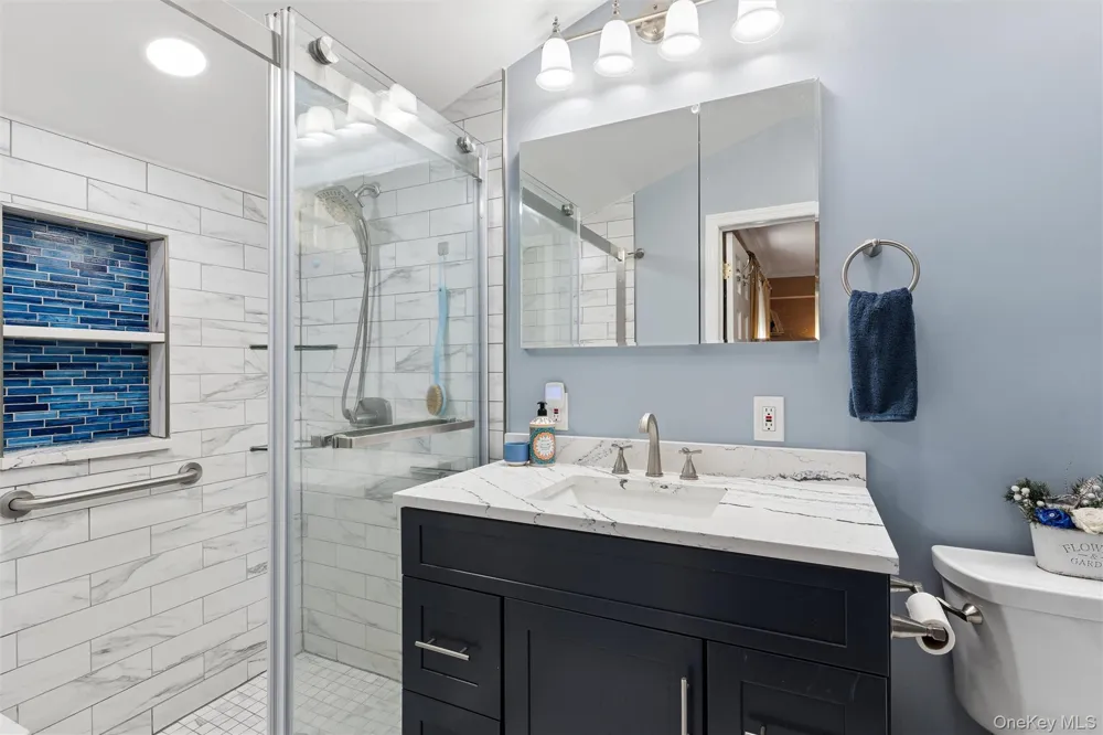 2917 Len Drive Bellmore, NY 11710