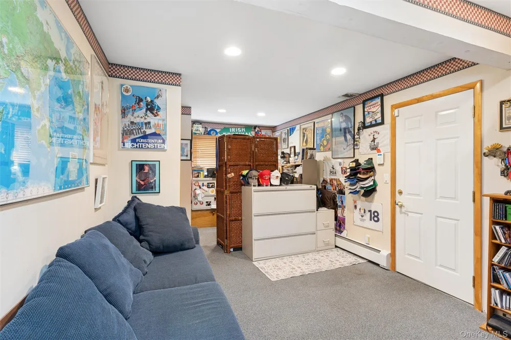 2917 Len Drive Bellmore, NY 11710
