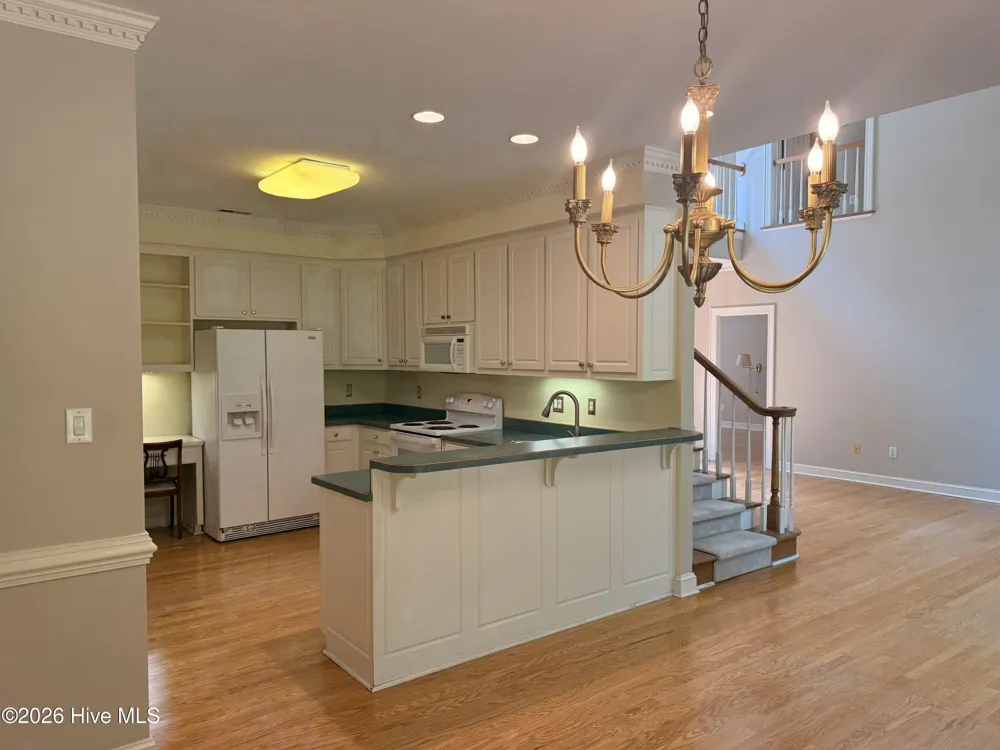 1010 Devonshire Drive Trent Woods, NC 28562