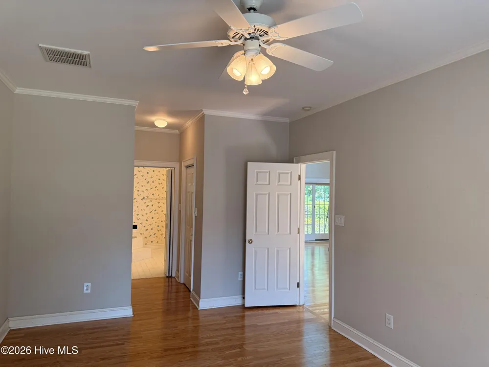 1010 Devonshire Drive Trent Woods, NC 28562