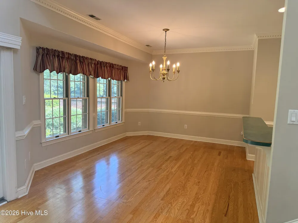 1010 Devonshire Drive Trent Woods, NC 28562