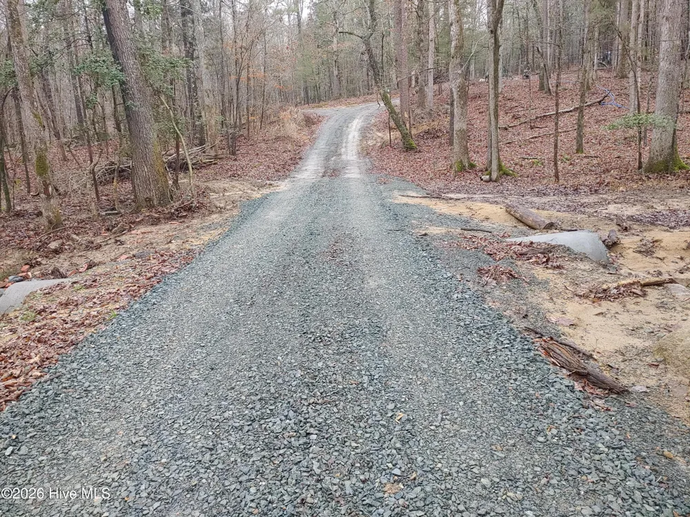 889 Old Stonehouse Road Chapel Hill, NC 27516