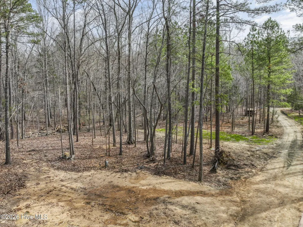 889 Old Stonehouse Road Chapel Hill, NC 27516