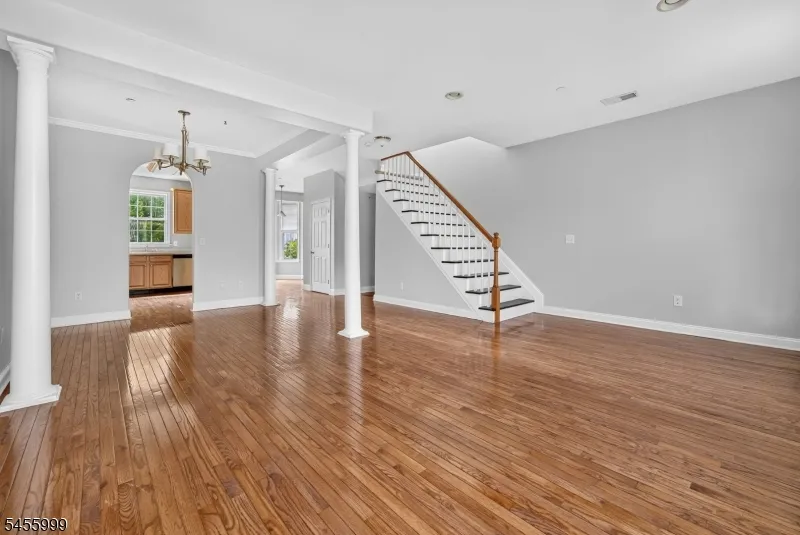 2 Hope St Lopatcong, NJ 08865