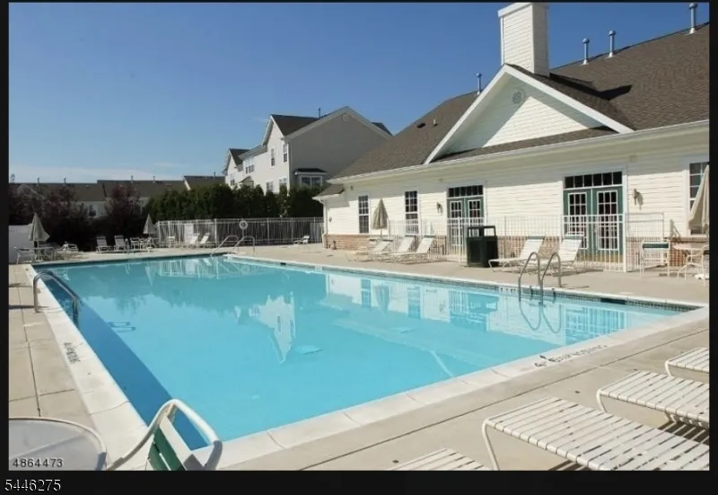 2 Hope St Lopatcong, NJ 08865