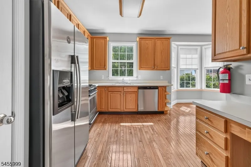 2 Hope St Lopatcong, NJ 08865