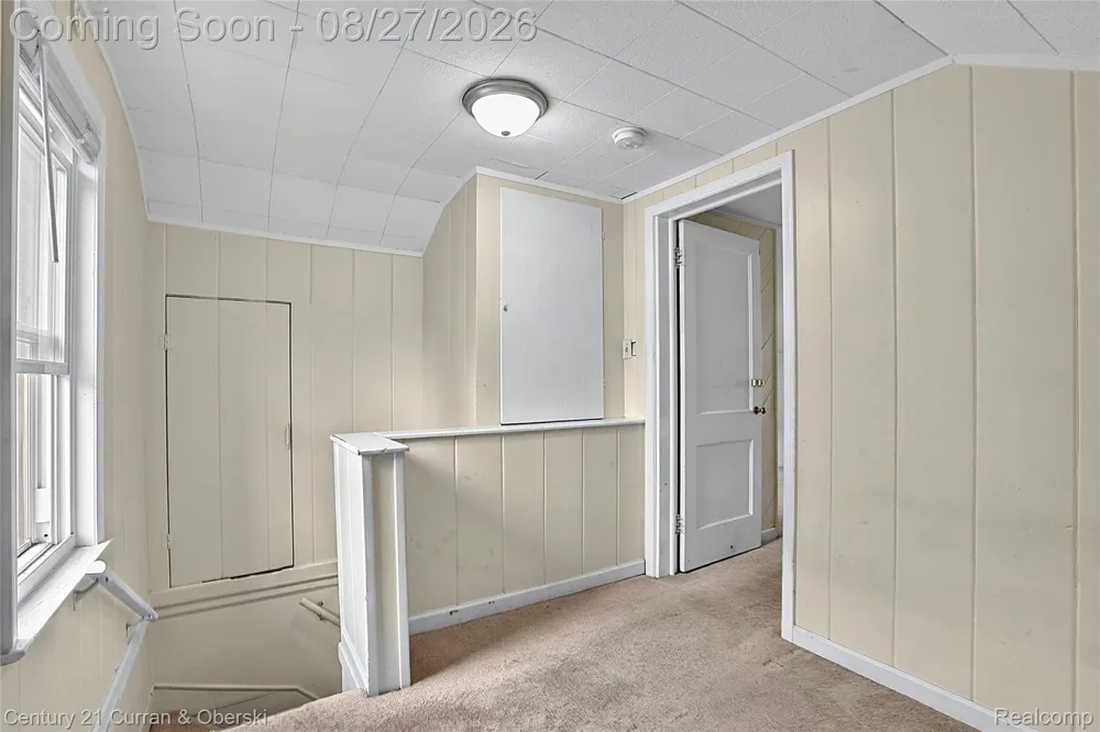 26075 Fordson Highway Redford Charter Township, MI 48239