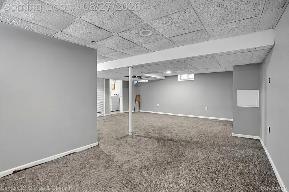 26075 Fordson Highway Redford Charter Township, MI 48239