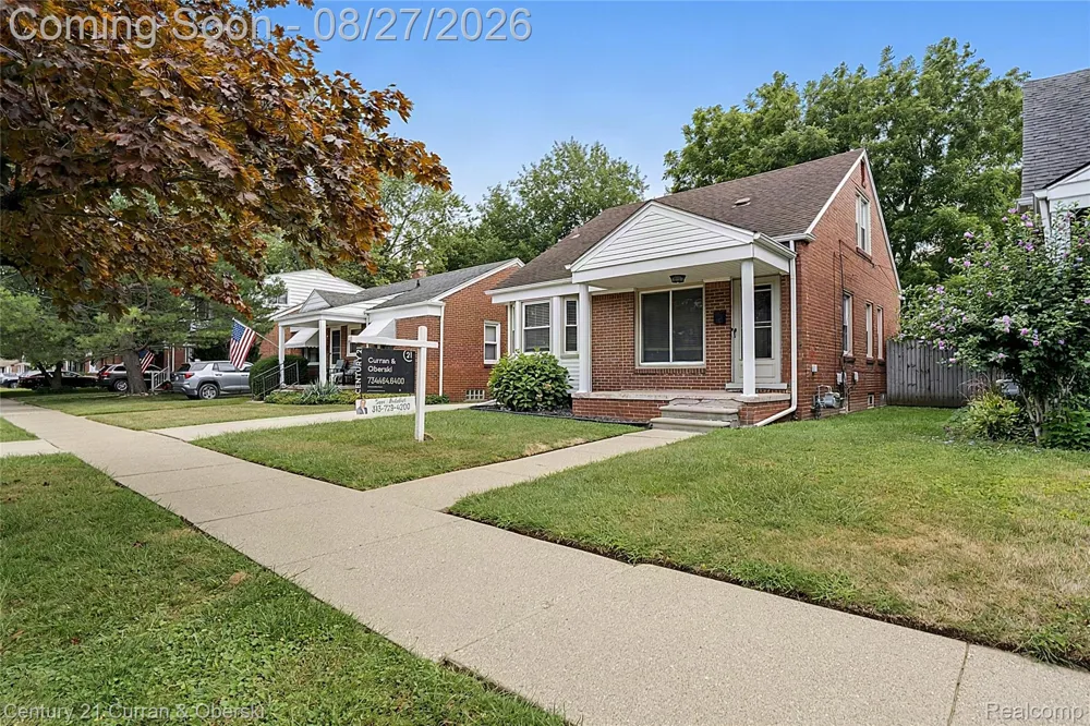 26075 Fordson Highway Redford Charter Township, MI 48239