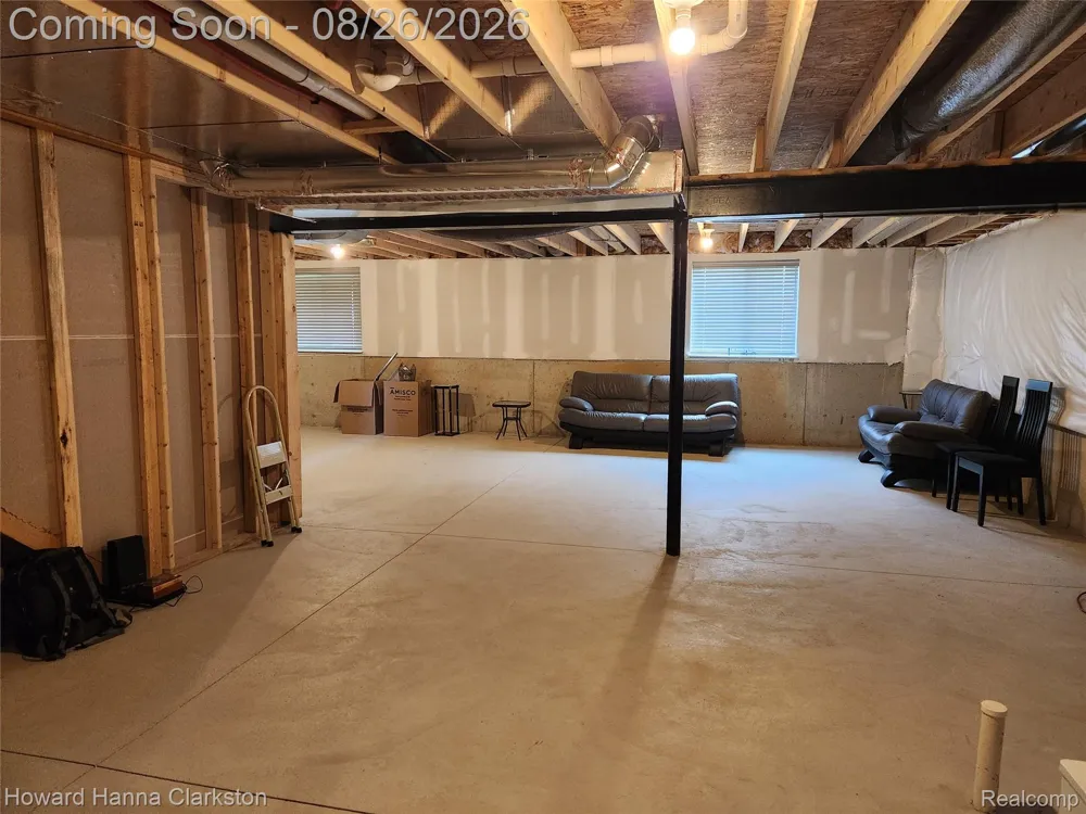 8676 Sawgrass Lane White Lake Charter Township, MI 48386