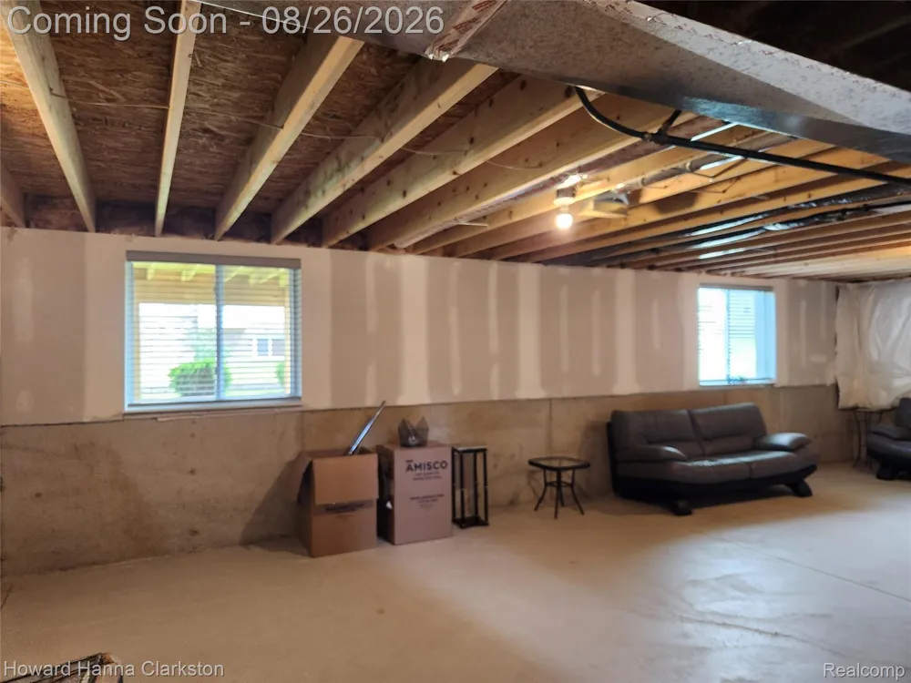 8676 Sawgrass Lane White Lake Charter Township, MI 48386