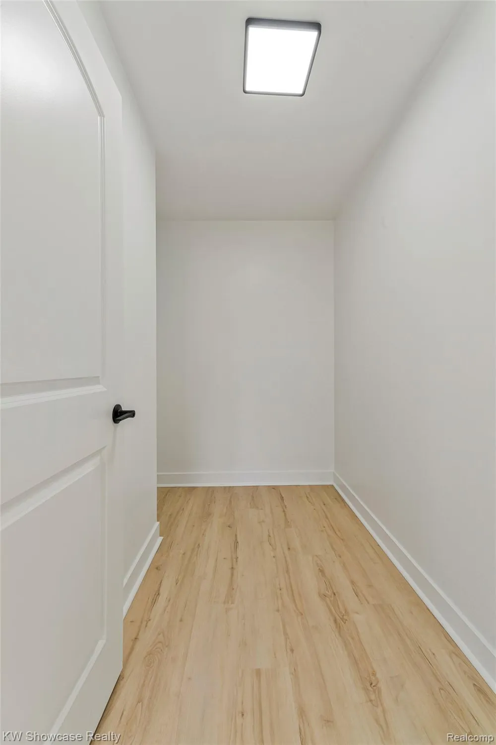 4392 CASS ELIZABETH ROAD Waterford Charter Township, MI 48328