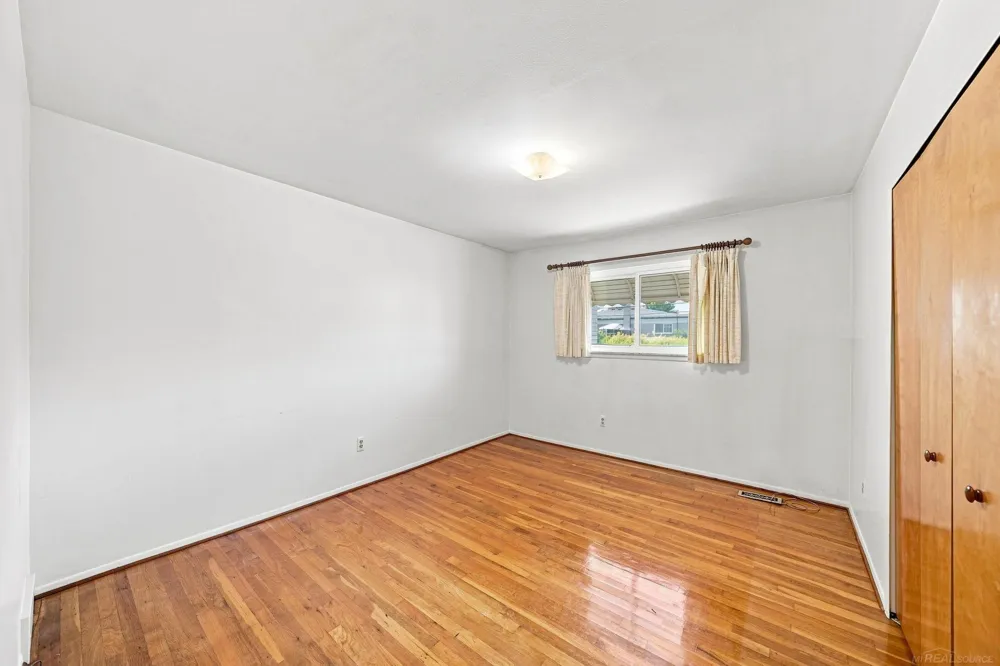 3915 Nowak Drive Sterling Heights City, MI 48310