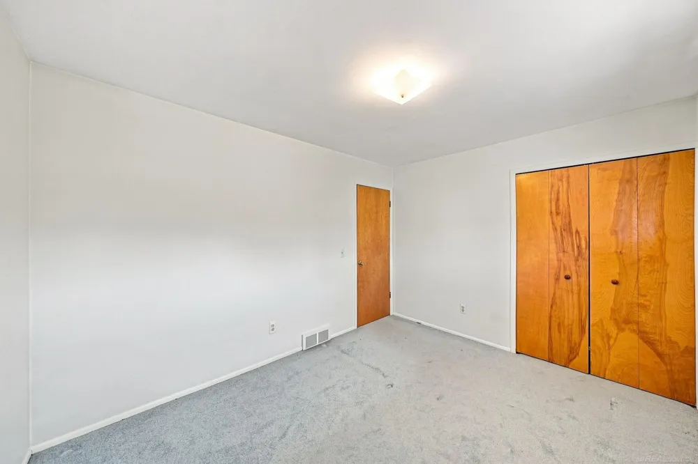 3915 Nowak Drive Sterling Heights City, MI 48310
