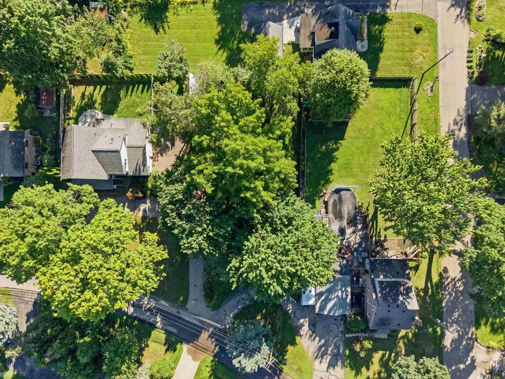 Covert Road Waterford Charter Township, MI 48328