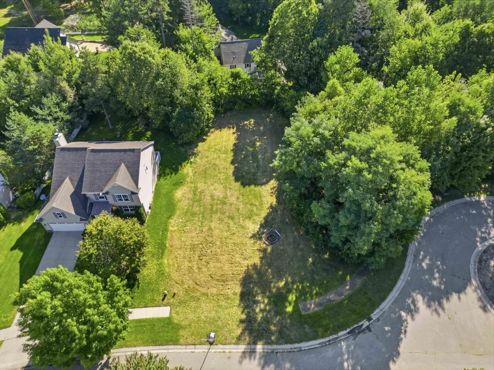 5 Donna Court Waterford Charter Township, MI 48329