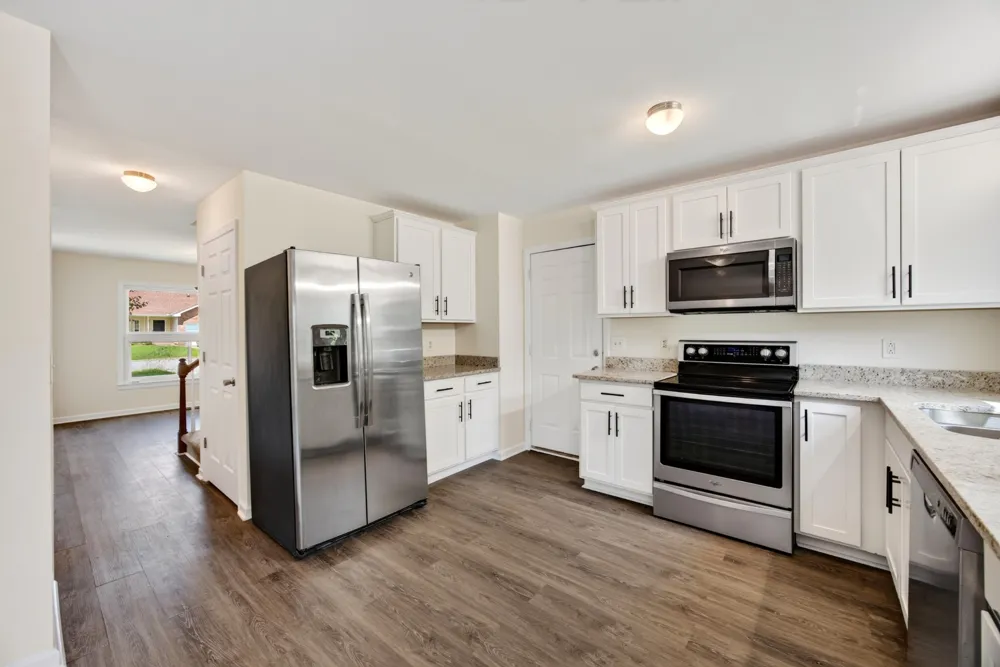 735 Cloud Dr Clarksville, TN 37043